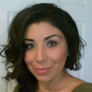 Meet your Posher, Marissa